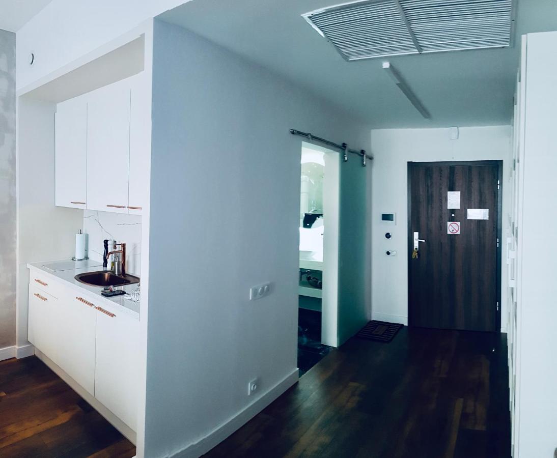 Hanza Tower -M&M Luxury Apartment Щецин Экстерьер фото