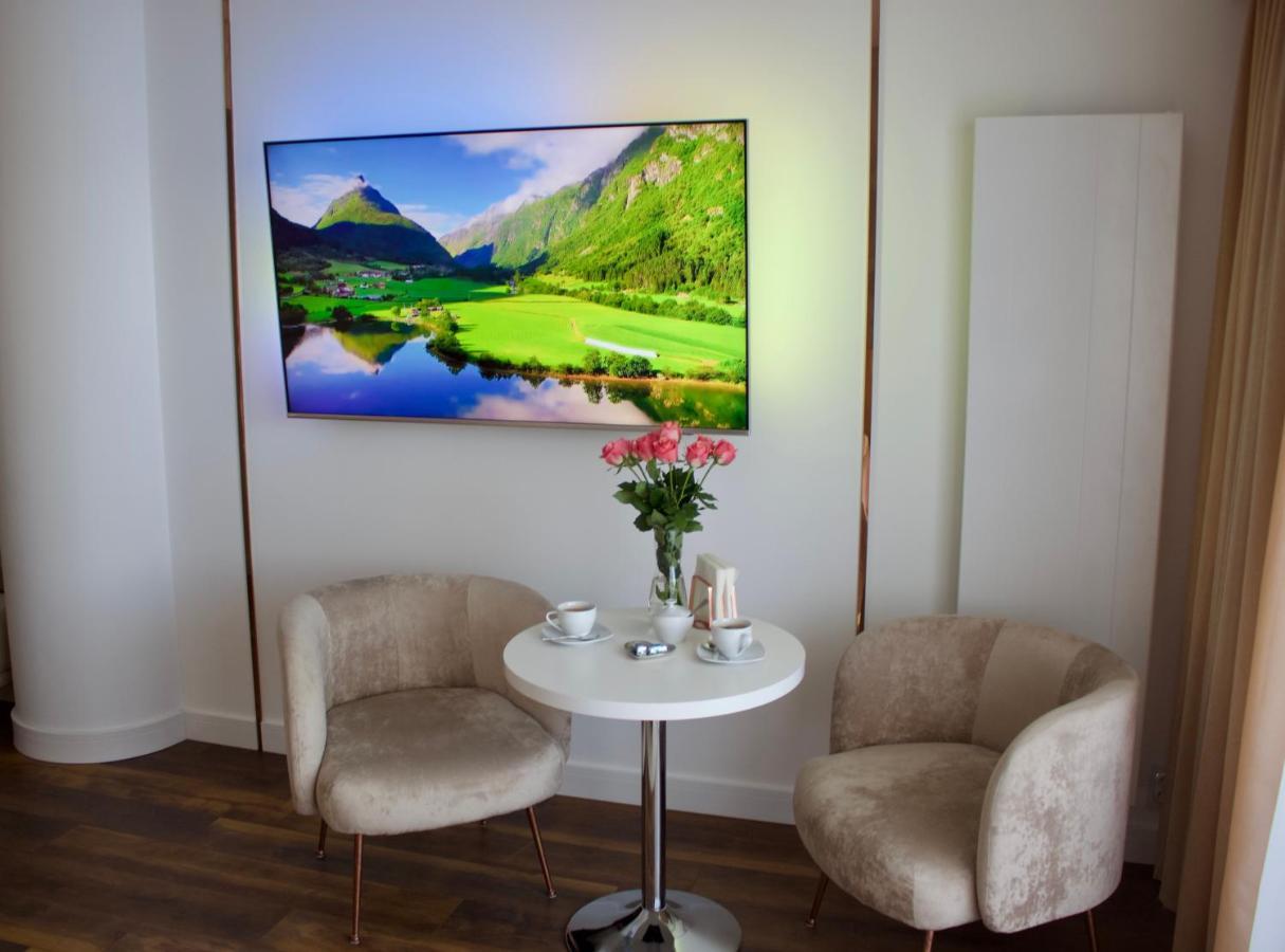 Hanza Tower -M&M Luxury Apartment Щецин Экстерьер фото